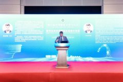 <b>Pakistani Energy Leader Showcases Off-Grid Energy Model, Cal</b>